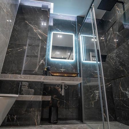 Apartament W Cieplicach Comfort Jelenia Góra Buitenkant foto